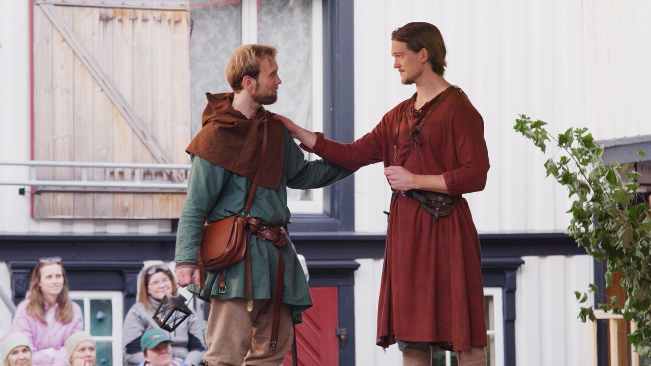 Shakesbeer — Macbeth, Live — frame 7. Director of Photography Patrick D. A. Webb.